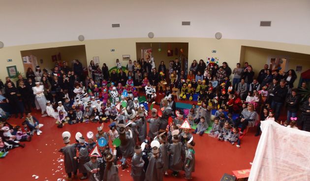 Male maškare iz dječjeg vrtića Bubamara razveselile svoje roditelje