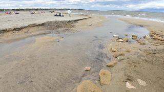 Čuvena ninska plaža Ždrijac teško stradala u poplavi