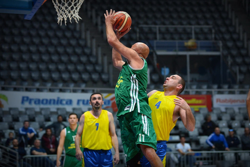 IV Masters veterana: VKK Nikšić 1995 – KK Puntamika 55-81 IV Masters veterana: VKK Nikšić 1995 – KK Puntamika 55-81