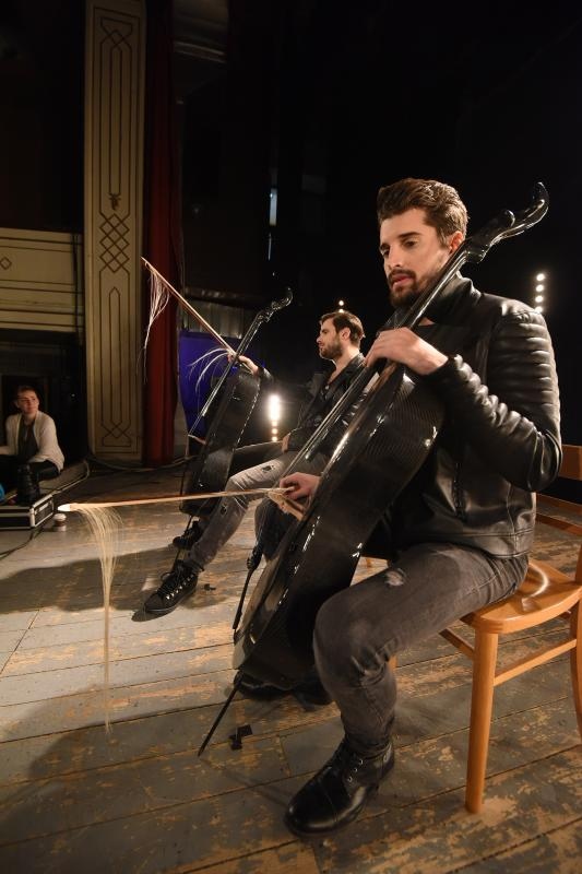 2CELLOS u rovinjskom kazalištu Antonio Gandusio nastavili su snimanje novog spota. Foto: Duško Marušić/PIXSELL