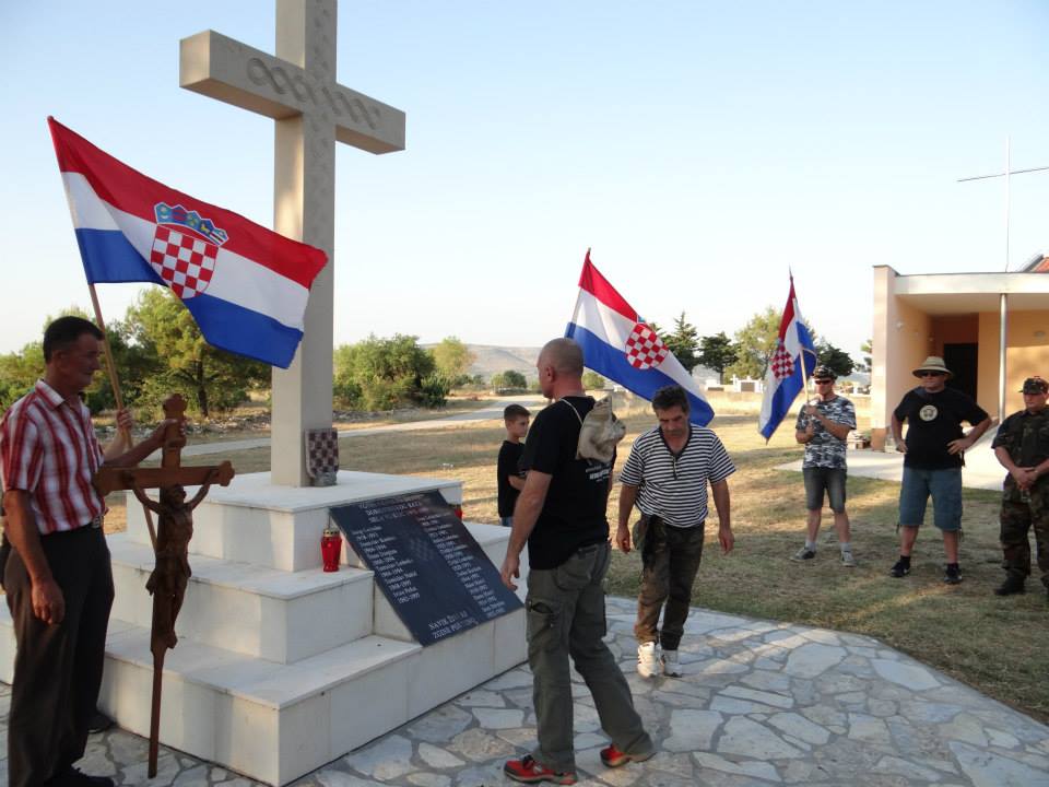Molitvena hodnja “Koracima nade u istinu”