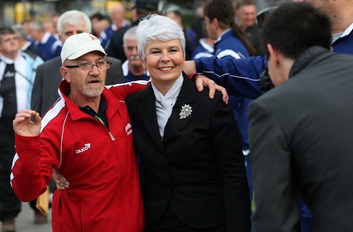 Zadar, 081111.
Premijerka Jadranka Kosor sa ministrima posjetila je Zadar povodom sportskih igara za invalide domovinskog rata, posjetila je i Luku Gazenicu koja je u izgradnji.
Foto : Andrija Lucic / cropix Zadar, 081111.
Premijerka Jadranka Kosor sa ministrima posjetila je Zadar povodom sportskih igara za invalide domovinskog rata, posjetila je i Luku Gazenicu koja je u izgradnji.
Foto : Andrija Lucic / cropix