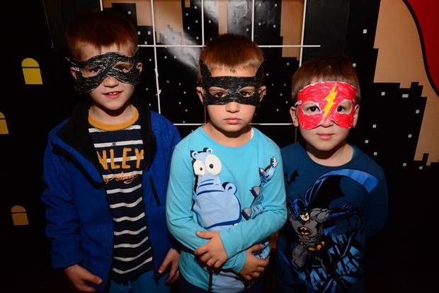 Superheroji u trgovinskom centru Supernova 25. listopada 2014. Foto: Iva Perinčić Superheroji u trgovinskom centru Supernova 25. listopada 2014. Foto: Iva Perinčić