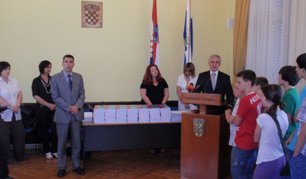 Dodjela priznanja ucenicima osnovnih skola, Foto: Karla Soric