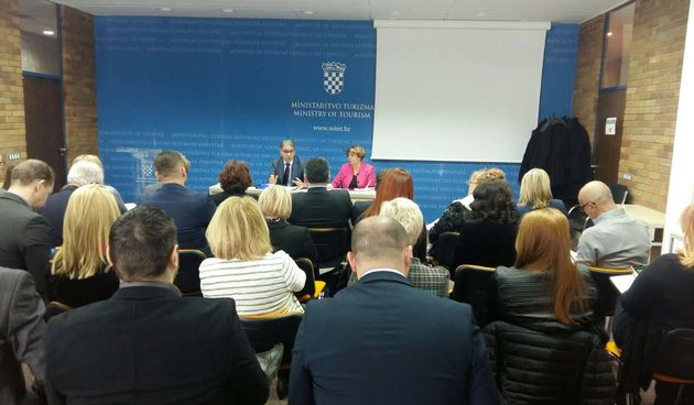 Ministar Cappelli s direktorima turističkih zajednica županija