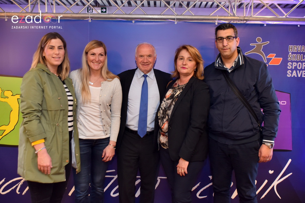 Na Višnjiku održana javna radionica “Zdravstveno usmjerena tjelesna aktivnost učenika” (ZUTA) Na Višnjiku održana javna radionica “Zdravstveno usmjerena tjelesna aktivnost učenika” (ZUTA)