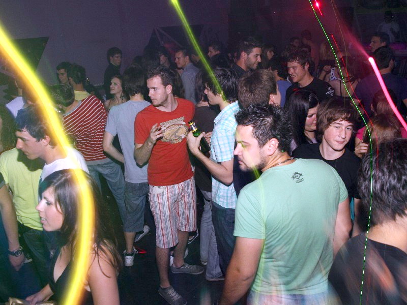 Klub Satir: DJ Tony , Marco & Tteo