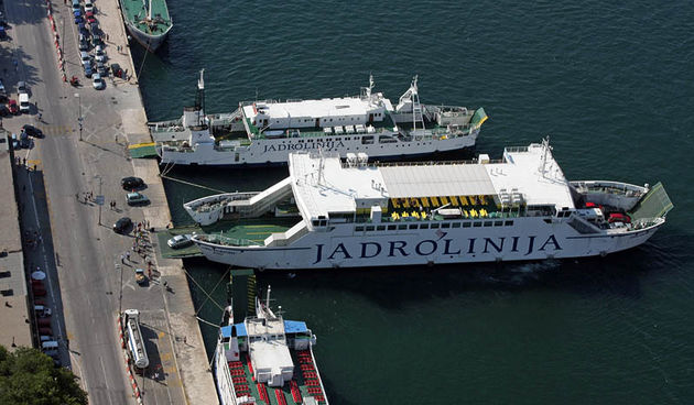 Zadar, Liburnska obala- trajektno pristanište
