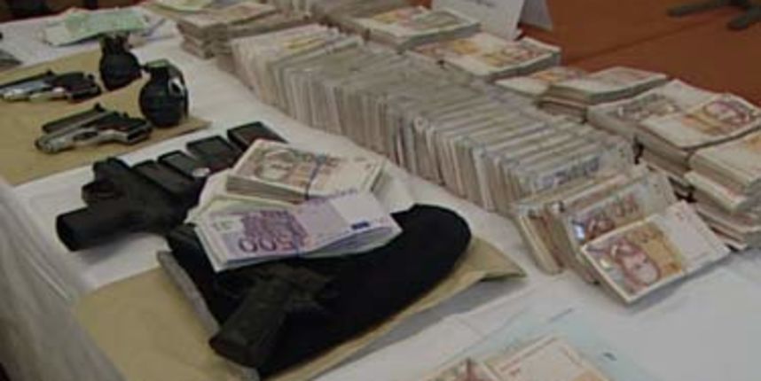 opljačkani novac (foto: hrt.hr)