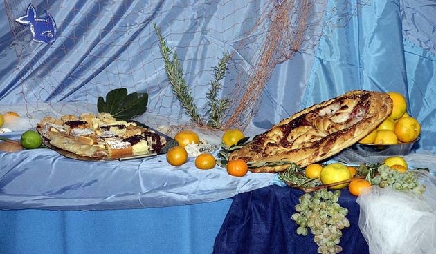 Pomorska skola – Blagoslov kruha – dom za stare i nemocne