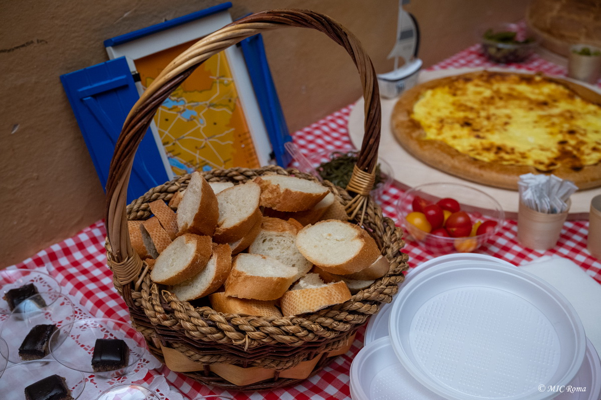 Znanstveni skup Dva glasa, jedna priča u Rimu Znanstveni skup Dva glasa, jedna priča u Rimu