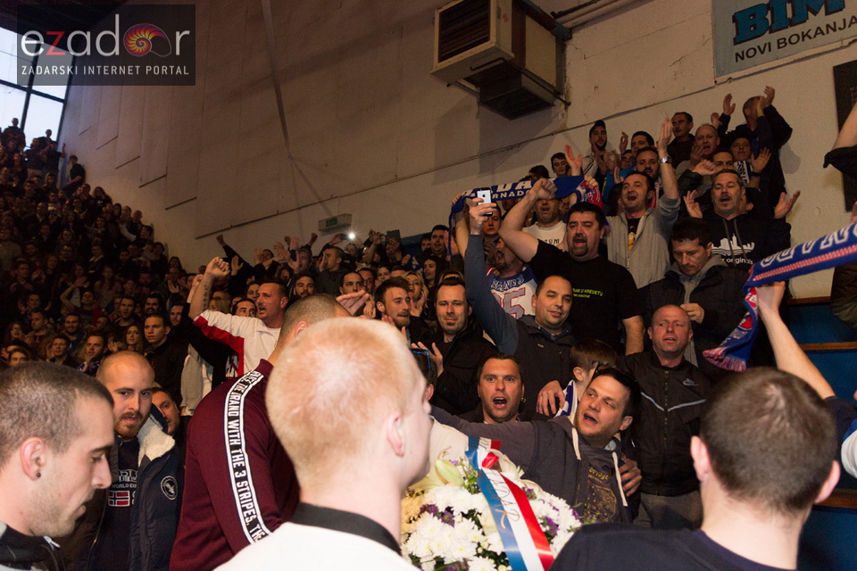 Humanitarno gledanje utakmice Zadar-Cibona u Jazinama Humanitarno gledanje utakmice Zadar-Cibona u Jazinama