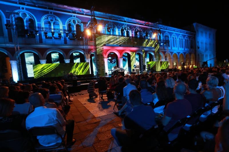 Nastup Josipe Lisac prve večeri 56. Splitskoga festivala