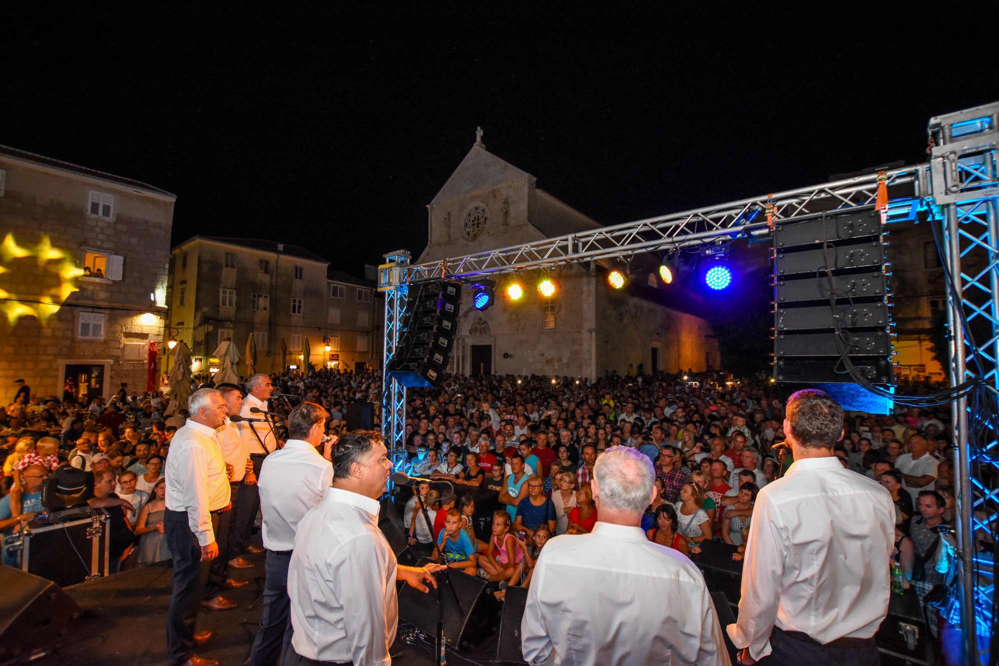 Proslava Velike Gospe u Pagu uz nastup klape Intrade Proslava Velike Gospe u Pagu uz nastup klape Intrade