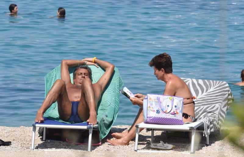 Guštanje na primoštenskim plažama. Photo: Hrvoje Jelavić/PIXSELL Guštanje na primoštenskim plažama. Photo: Hrvoje Jelavić/PIXSELL