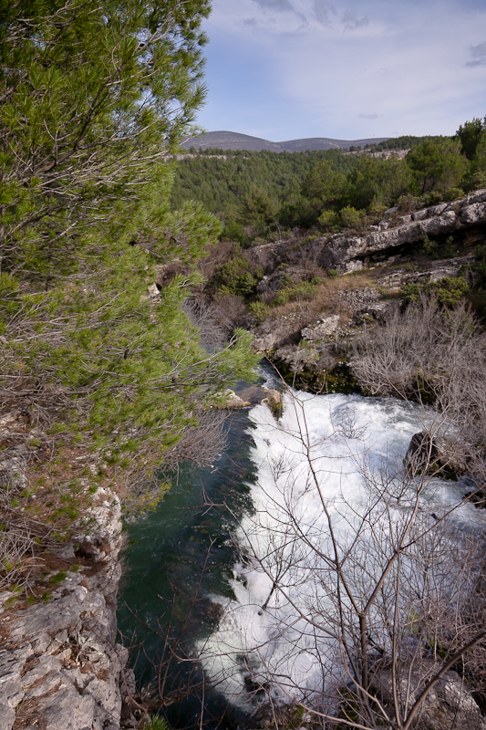 Ugodno prijepodne uz tok rijeke Karešnice i stare zapuštene mlinove, foto: Darko Belančić