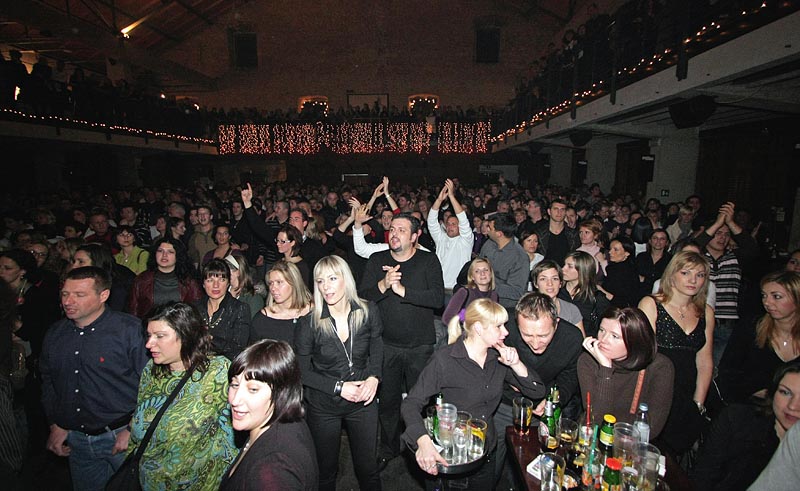 Božićni koncert Klape Intrade i Tomislava Bralića u Arsenalu (foto:Marin Gospić)