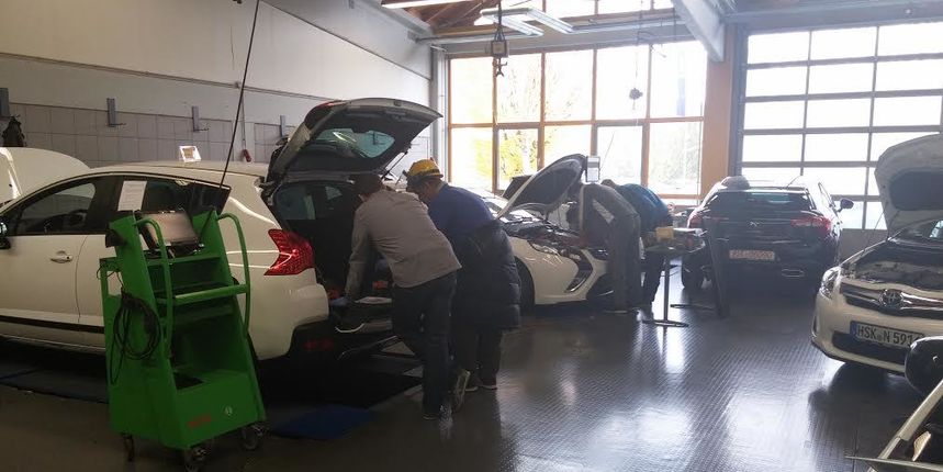 Hibridna vozila, Strukovna skola Vice Vlatkovic, foto:Promo Hibridna vozila, Strukovna skola Vice Vlatkovic, foto:Promo