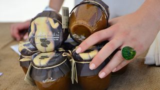 9. Festival smokava: Sajam na Trgu pet bunara