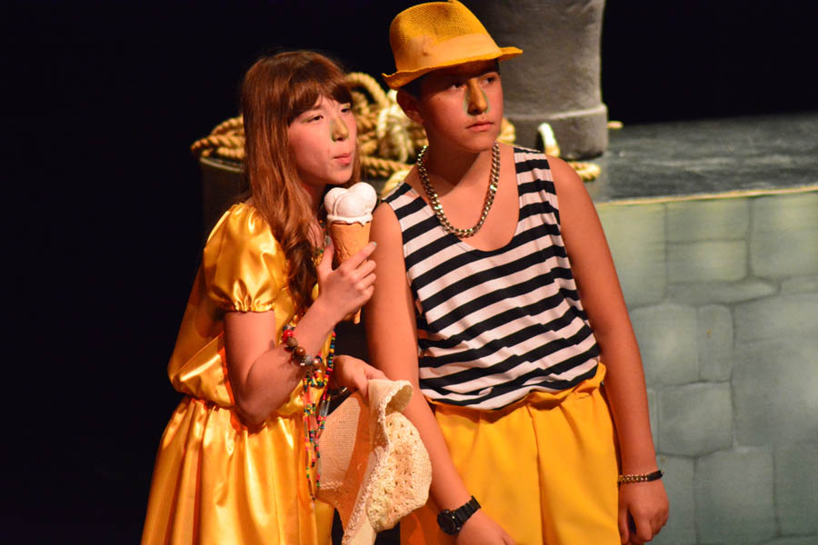 Premijera predstave Ružno pače u izvedbi radionice Donatolina