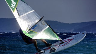 Surferi i kiteri došli na svoje pred neveru