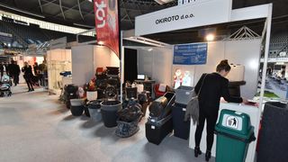 Image 380625 (auto) Image 380625 (auto)