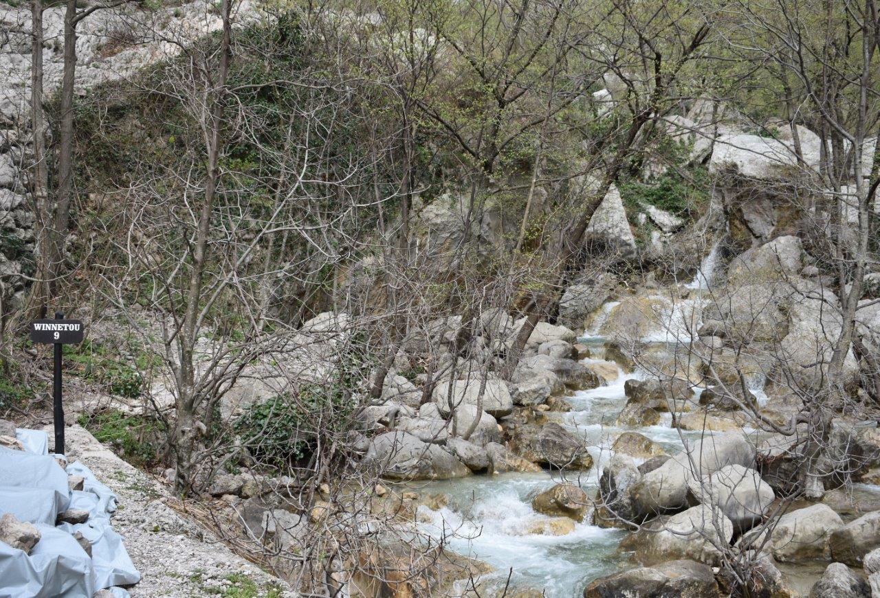 Potpisivanje ugovora u prezentacijskom centru “Podzemni grad Paklenice” NP Paklenica Potpisivanje ugovora u prezentacijskom centru “Podzemni grad Paklenice” NP Paklenica