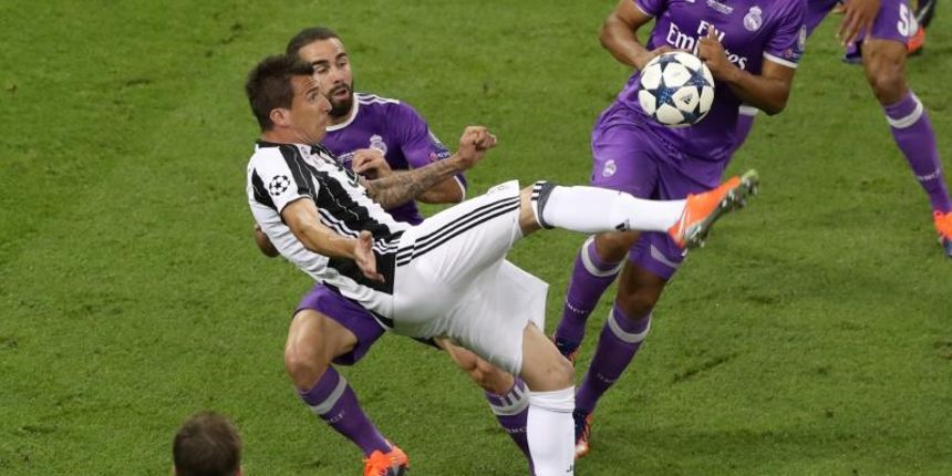 Mandžukić Mandžukić