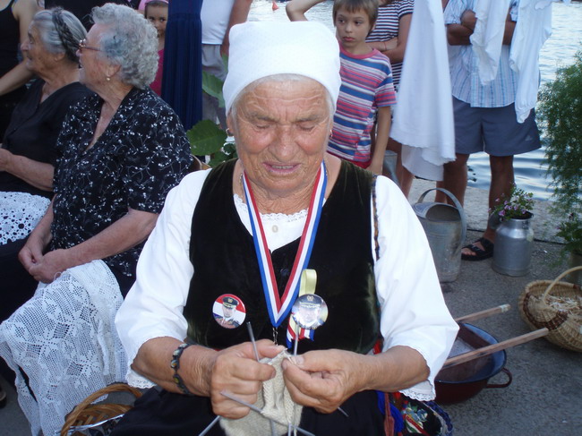 Materine uzance, Pakostabe 6.7.2008. Materine uzance, Pakostabe 6.7.2008.