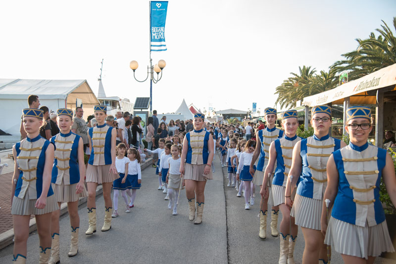 11. Gastol stol na biogradskoj rivi. Foto: Vinko Pešić 11. Gastol stol na biogradskoj rivi. Foto: Vinko Pešić