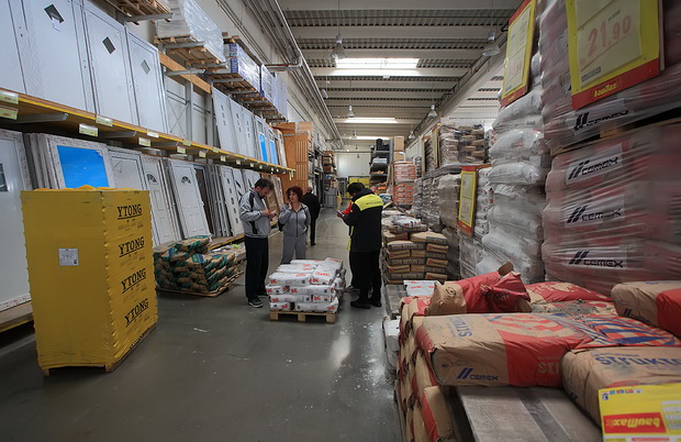 bauMax Zadar: -15% dan 19. ožujka 2014, Foto: Roberto Lerga bauMax Zadar: -15% dan 19. ožujka 2014, Foto: Roberto Lerga