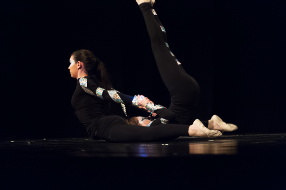 Pole/Chair/Dance show “Mental” @ HNK Zadar, 12.3.2016 – Foto: Ivan Toman Pole/Chair/Dance show “Mental” @ HNK Zadar, 12.3.2016 – Foto: Ivan Toman