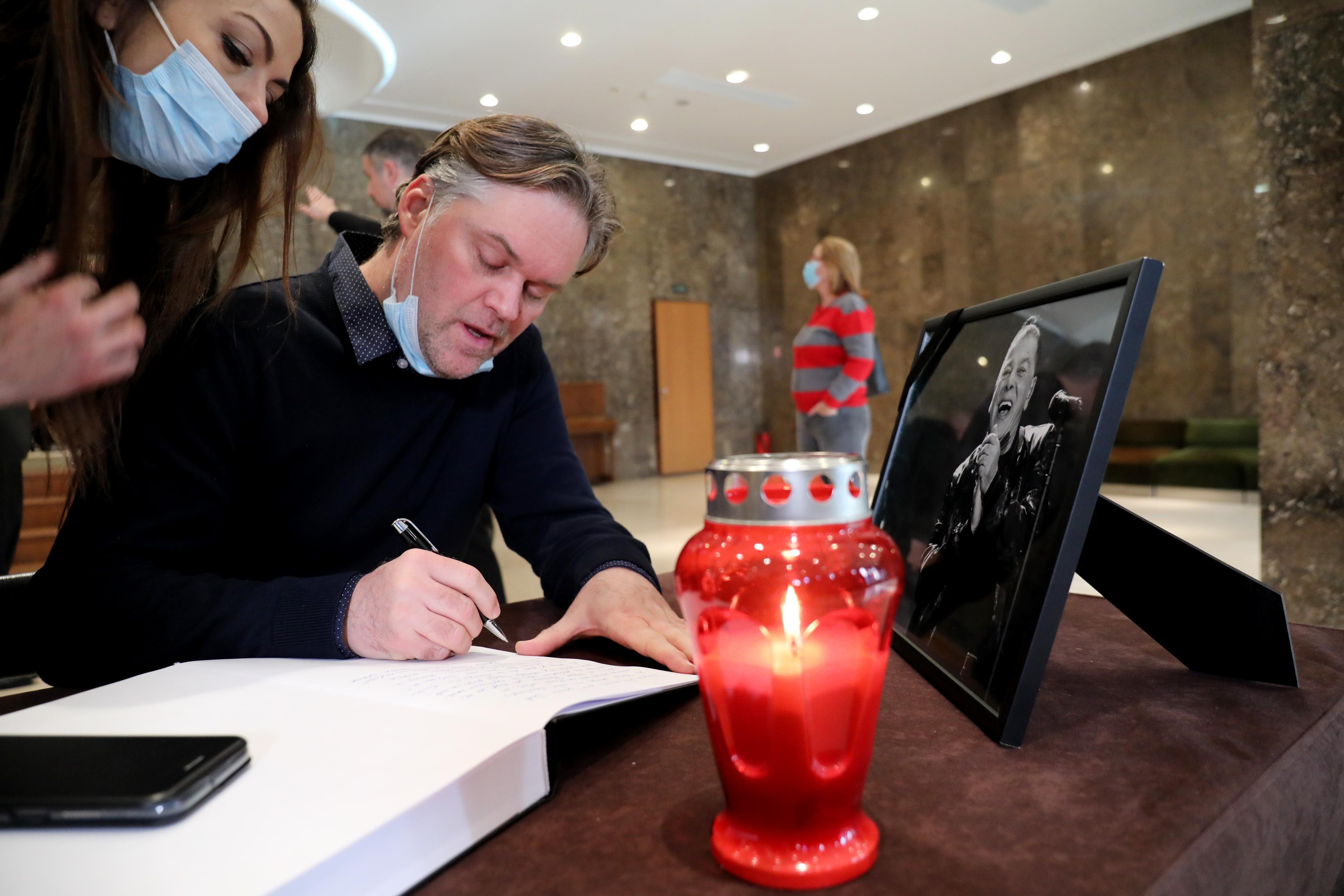 Komemoracija u čast Akiju Rahimovskom Komemoracija u čast Akiju Rahimovskom