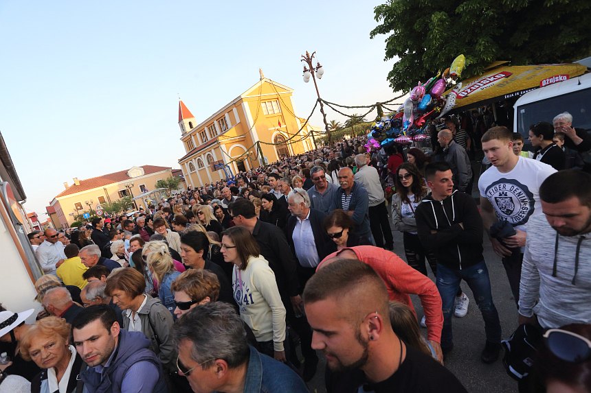 Svečanost proslave blagdana Gospe Loretske, foto-L. Banić Svečanost proslave blagdana Gospe Loretske, foto-L. Banić