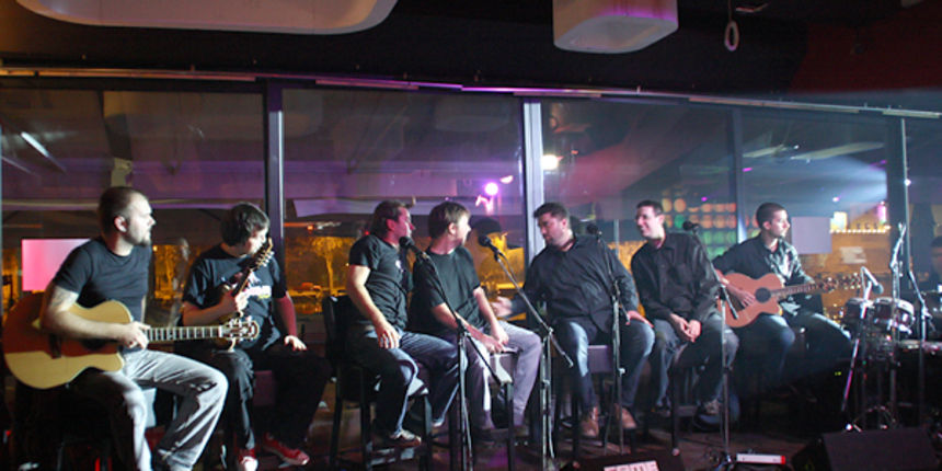 Klapa Libar u Maraschino baru 29. listopada 2009.