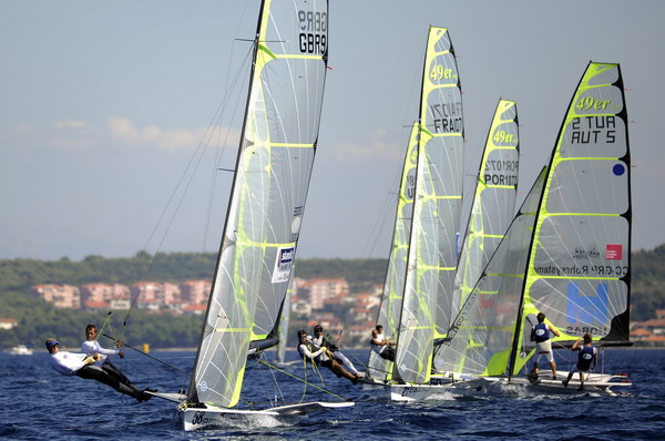 Zadar, 010909.
Europsko prvenstvo u jedrenju za klasu 49er 2009.
Danas se vozi drugi dan regata na Europskom prvenstvu u klasi 49er koje se odrzava od 29og kolovoza do 5og rujna u organizaciji JK Uskok. Iako bez jakog vjetra jedrlicari ce uspijeti odvozi Zadar, 010909.
Europsko prvenstvo u jedrenju za klasu 49er 2009.
Danas se vozi drugi dan regata na Europskom prvenstvu u klasi 49er koje se odrzava od 29og kolovoza do 5og rujna u organizaciji JK Uskok. Iako bez jakog vjetra jedrlicari ce uspijeti odvozi