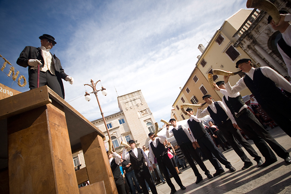 Sajam “Eko etno” najavljen svečanom povorkom (foto:Saša Čuka) Sajam “Eko etno” najavljen svečanom povorkom (foto:Saša Čuka)