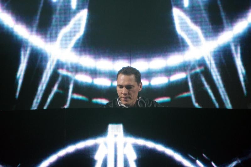 Prvi dan ULTRA Europe 2014 glazbenog festivala na Poljudu. Nastup DJ Tiesto. Photo: Goran Jakus/PIXSELL Prvi dan ULTRA Europe 2014 glazbenog festivala na Poljudu. Nastup DJ Tiesto. Photo: Goran Jakus/PIXSELL