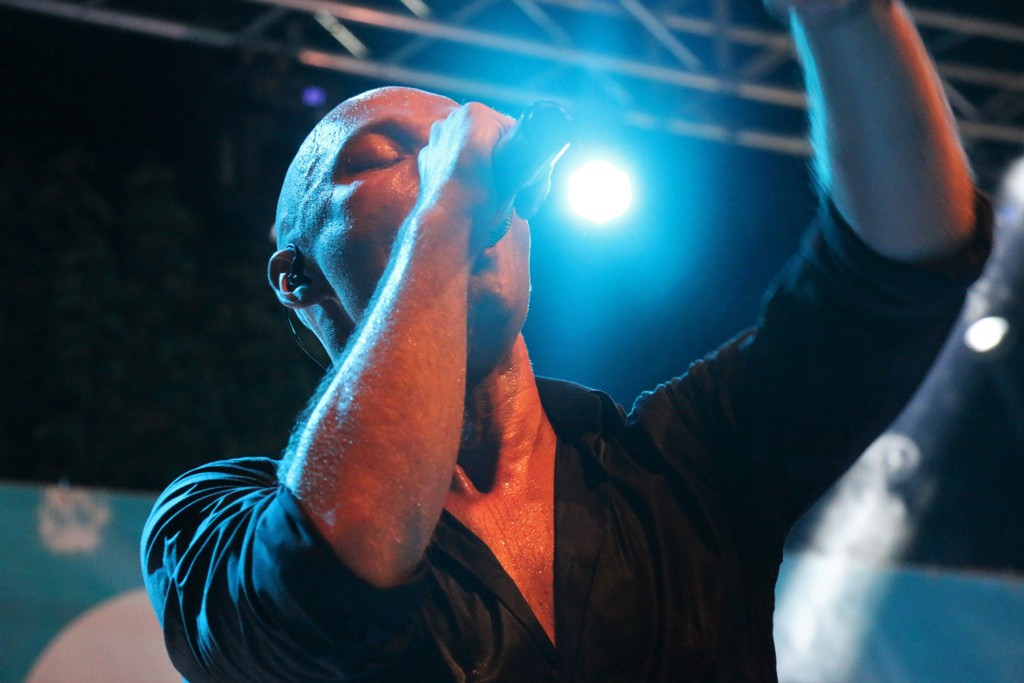 Prvi koncert popularnog slavonskog benda Vigor na otoku Viru