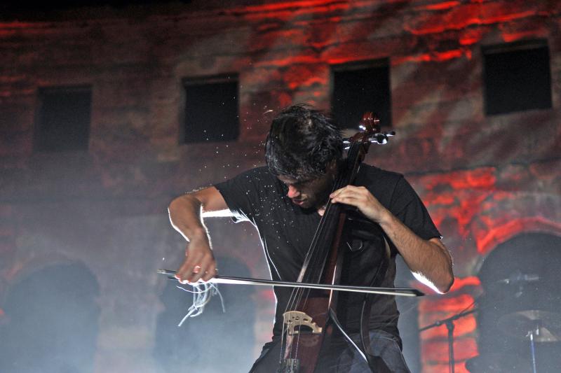 2CELLOS održali koncert u pulskoj Areni i oduševili 5 tisuća fanova, Foto: Duško Marušić/PIXSELL