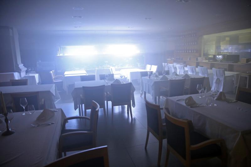 Vatrogasci na intervenciji u Restoranu Foša, Foto: Filip Brala/PIXSELL