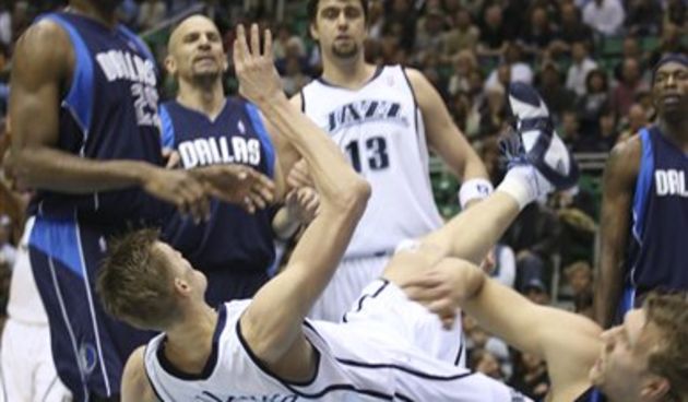 Dirk Nowitzki i Andrej Kiriljenko (Foto: sports.espn.go.com)