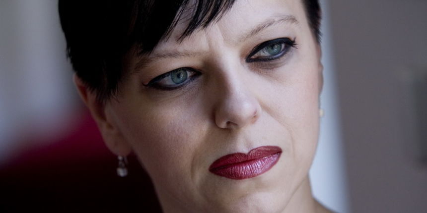 Zagreb, 010708.
Markov trg.Sabor.
Mirela Holy saborska zastupnica SDP-a.
Foto: Goran Mehkek / CROPIX
-slobodna dalmacija- Zagreb, 010708.
Markov trg.Sabor.
Mirela Holy saborska zastupnica SDP-a.
Foto: Goran Mehkek / CROPIX
-slobodna dalmacija-