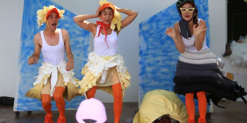 Dragon teatar: Ružno pače Dragon teatar: Ružno pače