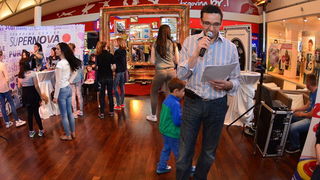 Supernova: Večer super popusta 17. svibnja 2014. Foto: Iva Perinčić Supernova: Večer super popusta 17. svibnja 2014. Foto: Iva Perinčić