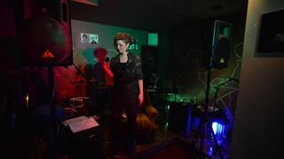 Večer poezije – Riječi iznad svega i Balboa band u Backstage baru