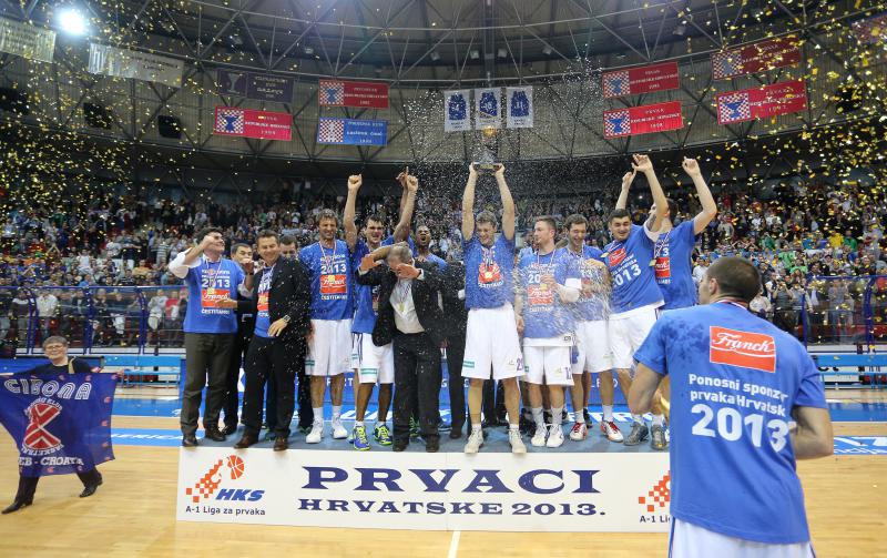 KC Drazen Petrovic, Zagreb – Treca utakmica finala doigravanja za prvaka Hrvatske, KK Cibona – KK Zadar. Photo: Igor Kralj/PIXSELL KC Drazen Petrovic, Zagreb – Treca utakmica finala doigravanja za prvaka Hrvatske, KK Cibona – KK Zadar. Photo: Igor Kralj/PIXSELL