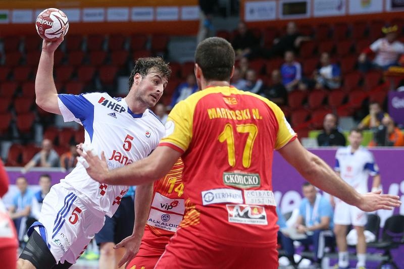 Doha, Katar – 24. svjetsko rukometno prvenstvo, 4. kolo, grupa B, Makedonija- Hrvatska. Photo: Goran Stanzl/PIXSELL