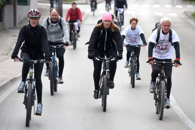Branimirova obala: Start tradicionalne Božićne biciklijade Zadar-Vir. Foto: Dino Stanin/PIXSELL
