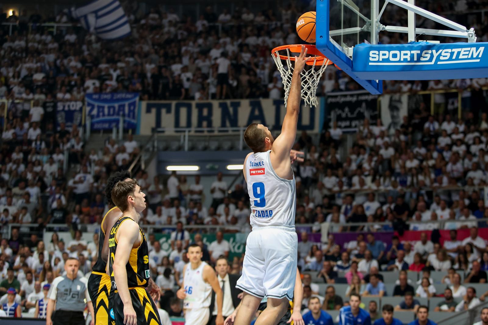 Favbet Premijer liga, finale doigravanja, 5. utakmica: KK Zadar – KK Split 93-66 Favbet Premijer liga, finale doigravanja, 5. utakmica: KK Zadar – KK Split 93-66